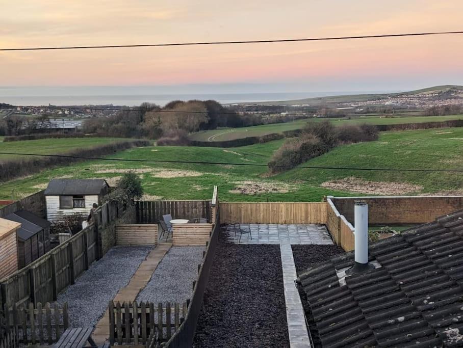 Lingdale Sea View Retreat 빌라 외부 사진
